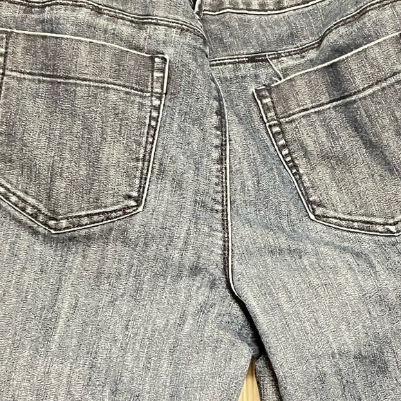 Jeans - Picture 4 of 4